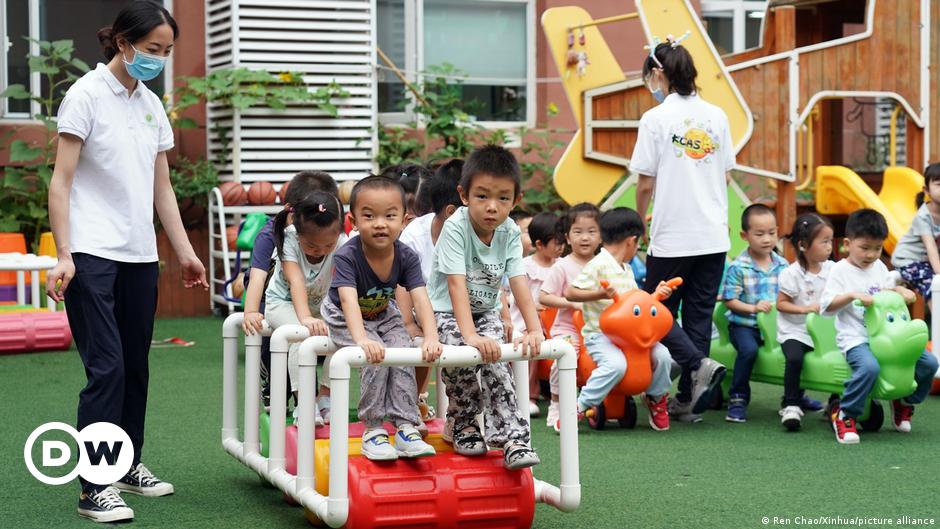 Tragedy Strikes: Knife Attack Outside Kindergarten in Southern China Claims Six Lives
