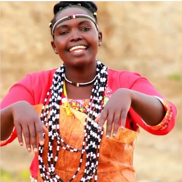 Mali Safi Chito, first rising Kalenjin artist, Marakwet Daughter.